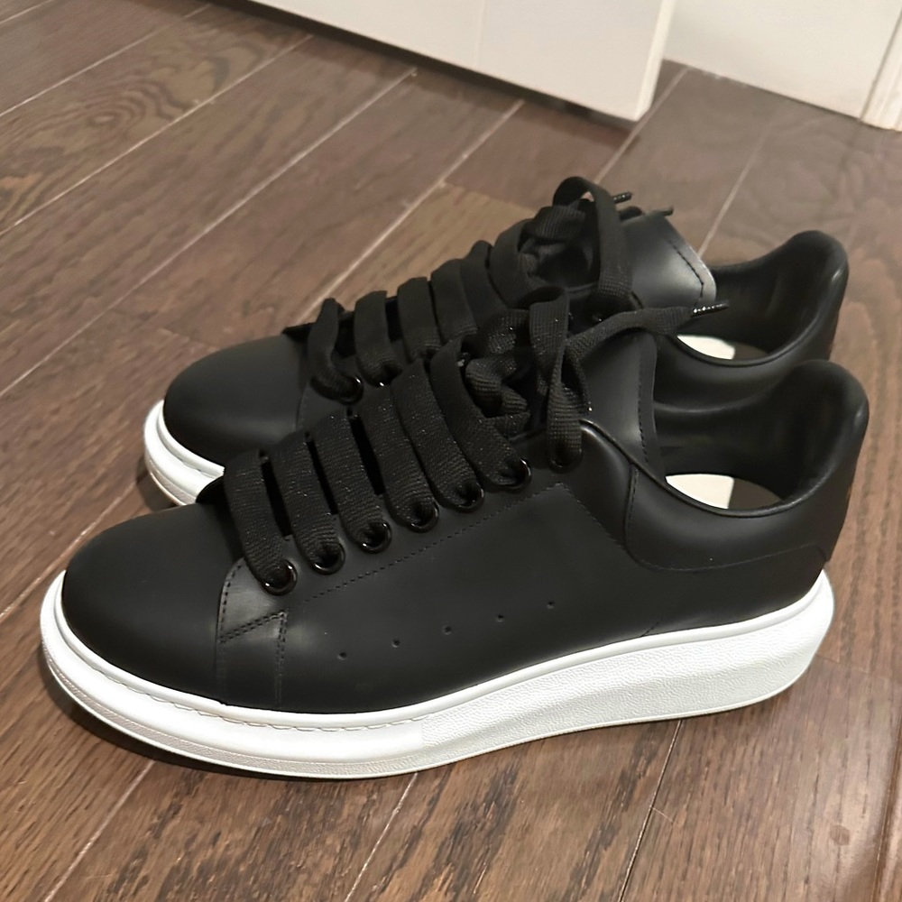Alexander McQueen Sneakers